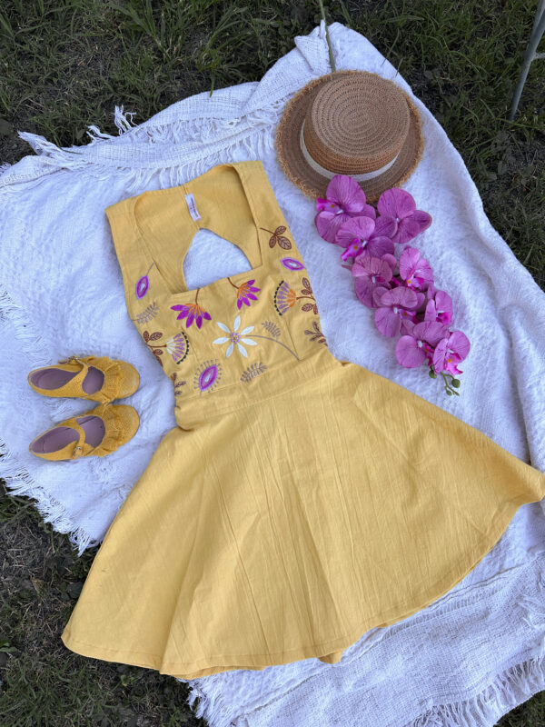 Vestido Natal Amarillo Mom - Image 3