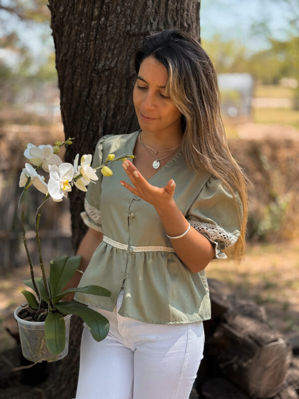 Blusa Pistacho Mom - Image 2