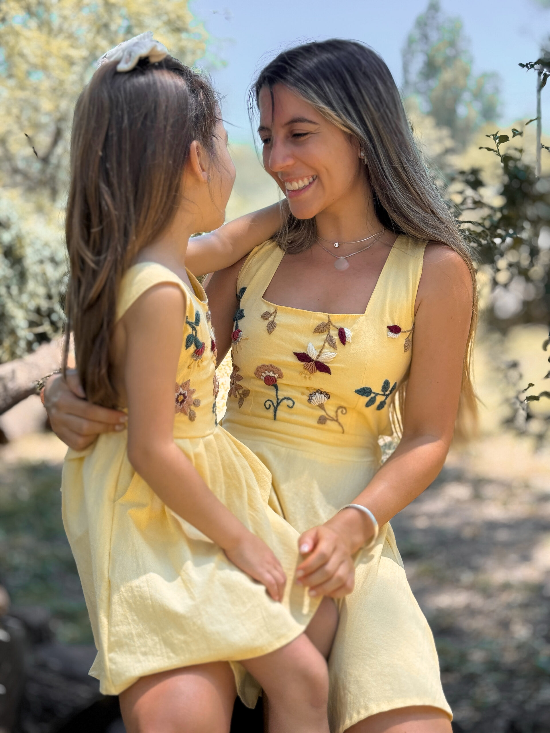 Vestido Sol de Hija - Image 8