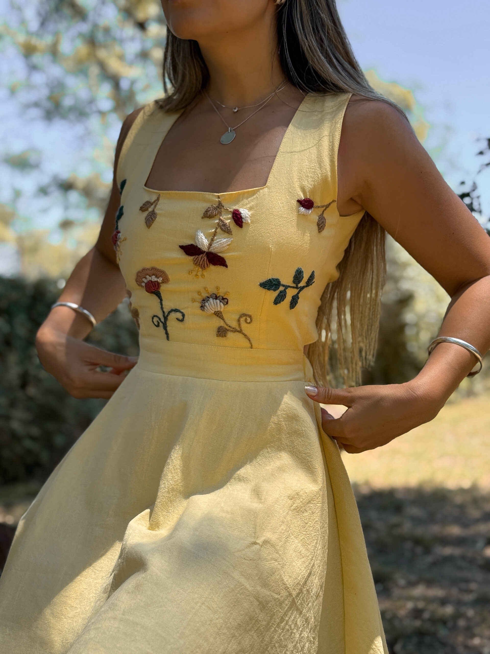 Vestido Sol de Hija - Image 16